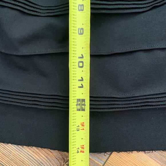 Madewell Silhouette Black Skirt Pleated Raw Hem Size Extra Small - Picture 13 of 14